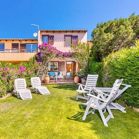 Holiday home A Schiera Caprifogli *