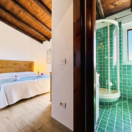 Holiday home A Schiera Caprifogli *