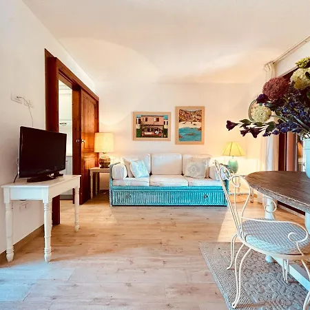 Holiday home A Schiera Caprifogli Baja Sardinia