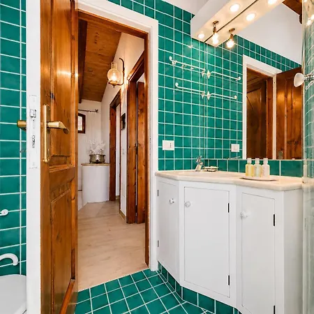 Caprifogli Townhouse Close To The Tatil Evi Baja Sardinya